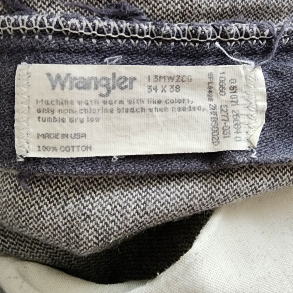Vintage men's Wrangler 13MWZ colored jeans